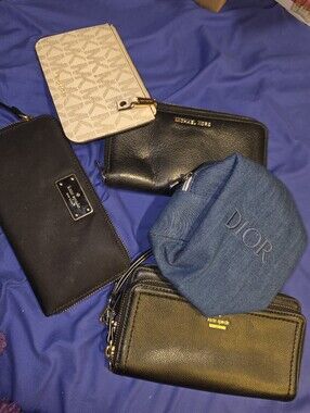 Bundle Designer Wallets Bag Wristlet